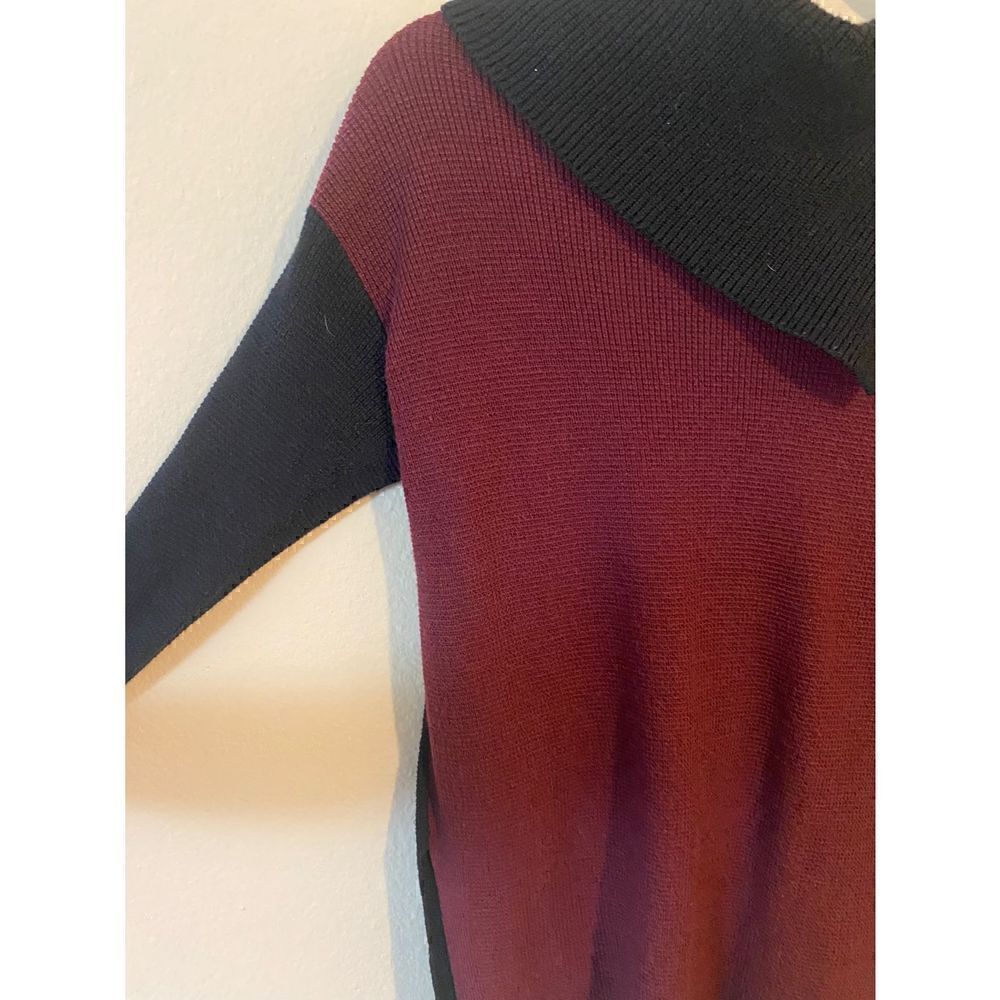 Vince Camuto two-tone block sweater - Picture 2 of 5